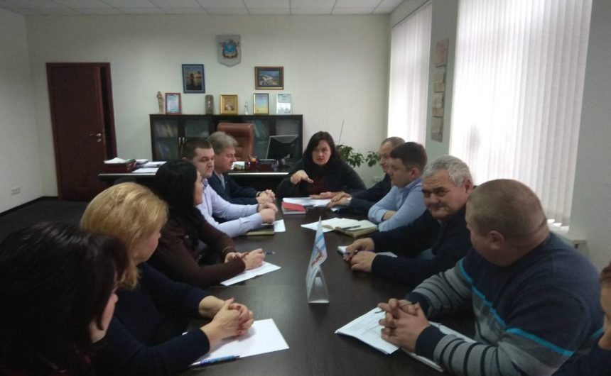 Нарада з питань ліквідації стихійних ринків Нарада з питань ліквідації стихійних ринків