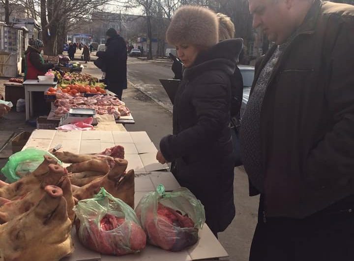 Рейд з ліквідації несанкціонованої торгівлі по пр. Миру ріг вул. Театральної та по вул. Нагірній Рейд з ліквідації несанкціонованої торгівлі по пр. Миру ріг вул. Театральної та по вул. Нагірній
