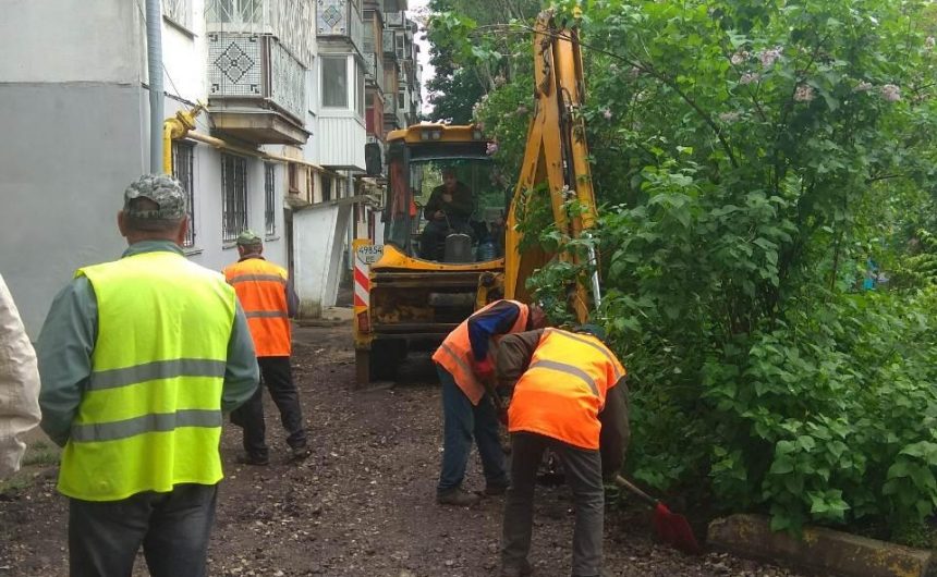 Розпочато роботи з капітального ремонту внутрішньоквартального проїзду Розпочато роботи з капітального ремонту внутрішньоквартального проїзду