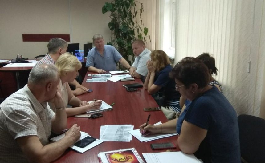 В адміністрації Інгульського району проведено нараду «Чистий четвер» В адміністрації Інгульського району проведено нараду «Чистий четвер»