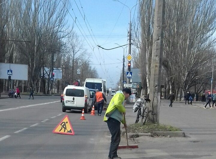 Очищення магістральних вулиць Очищення магістральних вулиць