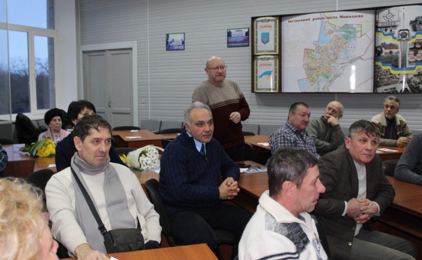 Зустріч з учасниками бойових дій в Афганістані та сім’ями воїнів-афганців. Зустріч з учасниками бойових дій в Афганістані та сім’ями воїнів-афганців.