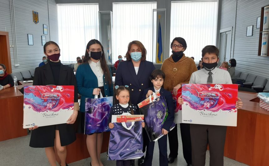 «ШАНА МАТЕРИНСТВУ ТА ТВОРЧОСТІ» «ШАНА МАТЕРИНСТВУ ТА ТВОРЧОСТІ»