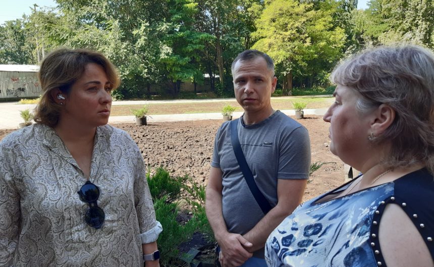 ЗЕЛЕНА ЗОНА ЗАМІСТЬ СМІТНИКА ЗЕЛЕНА ЗОНА ЗАМІСТЬ СМІТНИКА