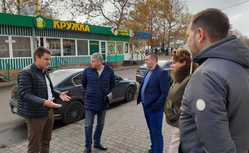 Зелені зони – не місце для автостоянок та стихійної торгівлі… Зелені зони – не місце для автостоянок та стихійної торгівлі…